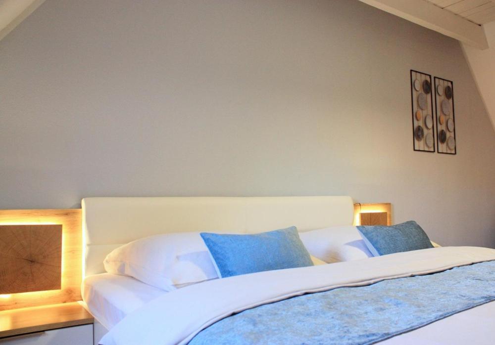 D & S Hotel & Ferienwohnungen Besigheim Εξωτερικό φωτογραφία
